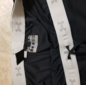 Under Armour Shorts - Underarmour shorts Under Armour Shorts - Underarmour shorts